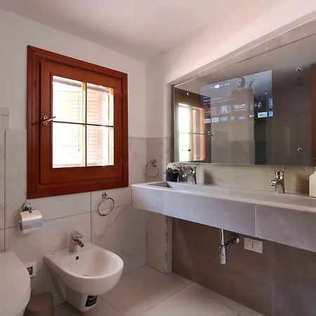 Da Vinci Mini Con Piscina Villa *