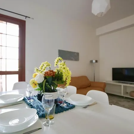 Da Vinci Mini Con Piscina * Palermo